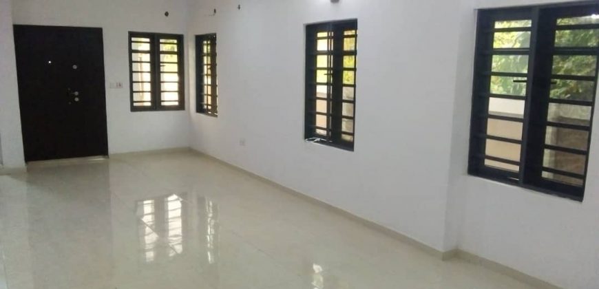 Tastefully newly built 5bedrooms duplex with swimming pool