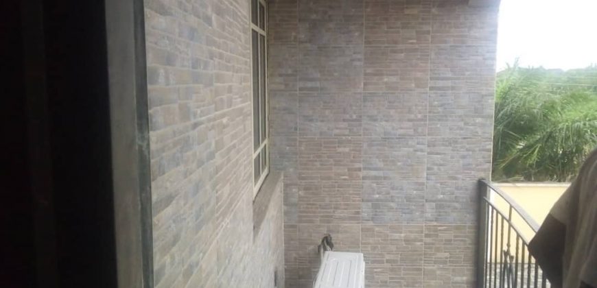 4units of 4bedrooms