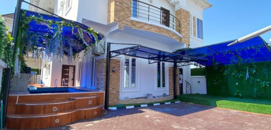 Newly built 4bedrooms duplex with swimming pool