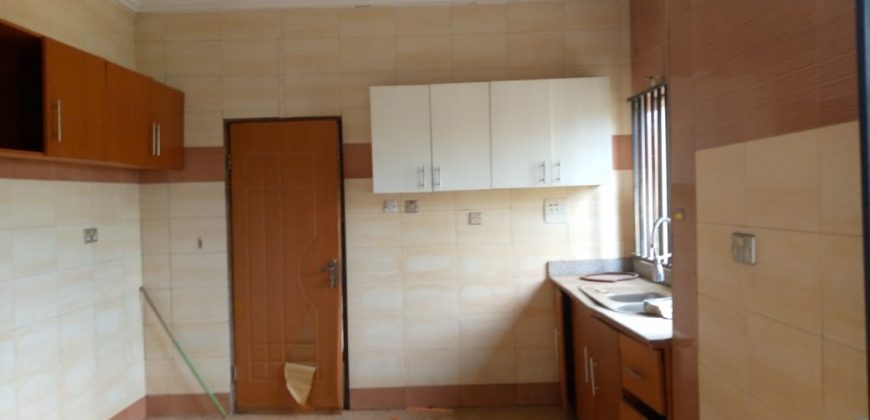 2bedrooms bungalow