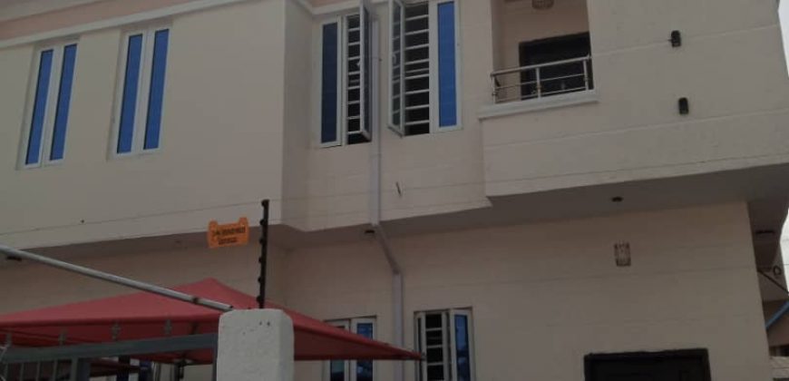 Newly built 4bedrooms fully detached duplex