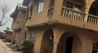 Twin duplex at Magodo Phase 1, Lagos